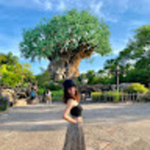 Meet your Posher, Neisha